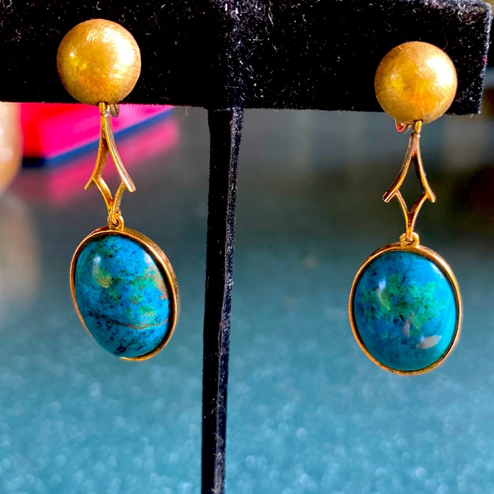 18 K Turquoise Earrings